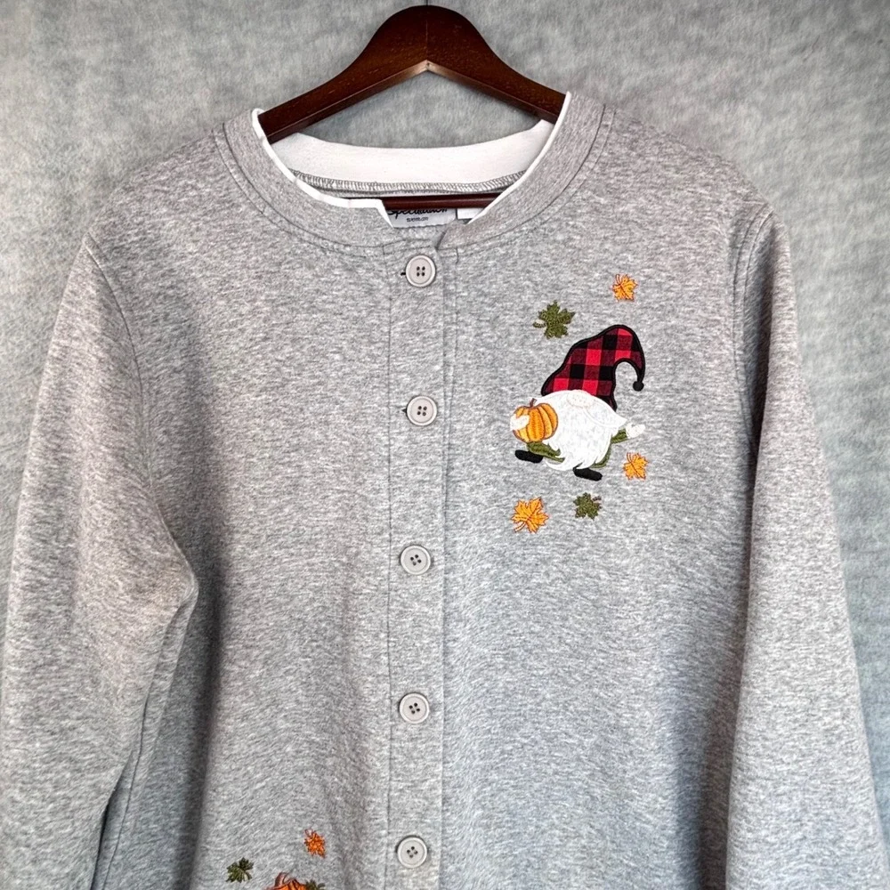 Vintage Sweatshirt Cardigan‎ Autumn Gnome Pumpkin Leaves Whimsical Gray 1X Plus